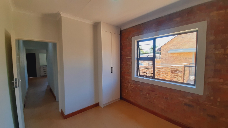 To Let 3 Bedroom Property for Rent in Potchefstroom North West